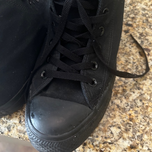 Black High-Top Men’s Converse Sneakers - Picture 3 of 7